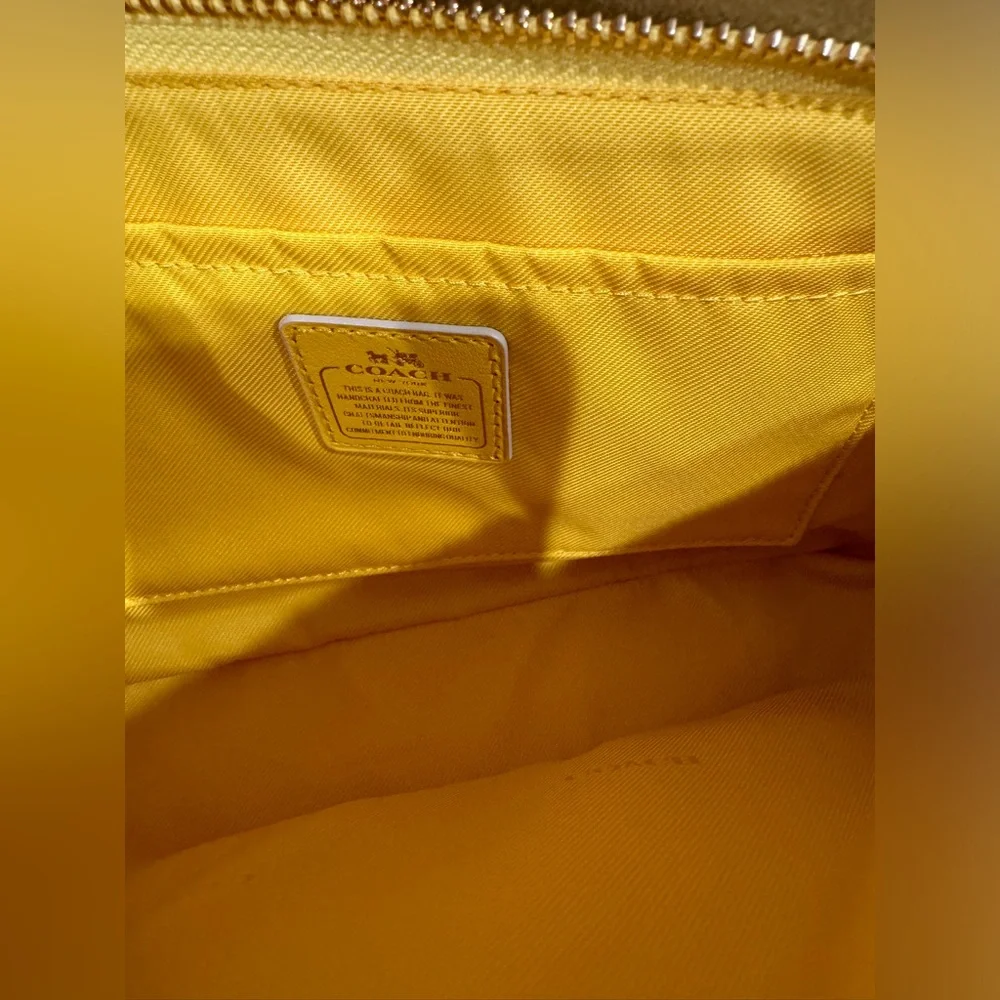 COPY - Coach, Canary, yellow, leather, mini handbag.. - Picture 5 of 7